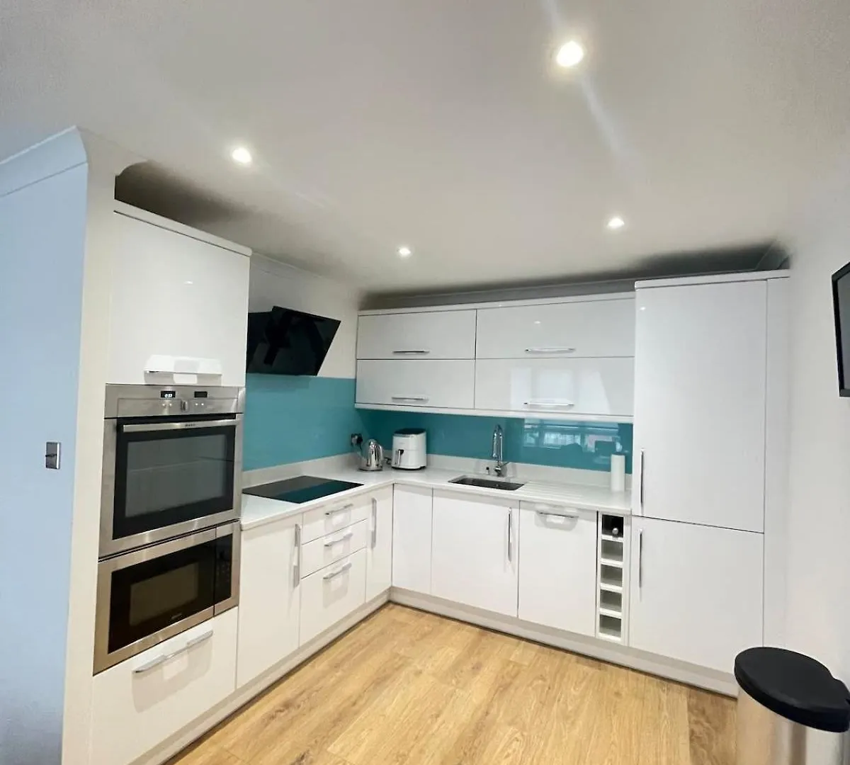 Chic 1Bd Flat - 10 Minutes To Victoria Park! Apartment London